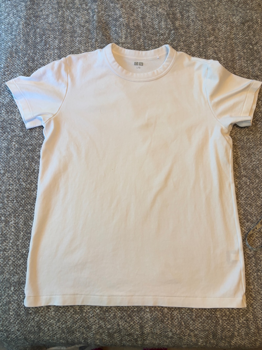 UNIQLO crewneck T-shirt